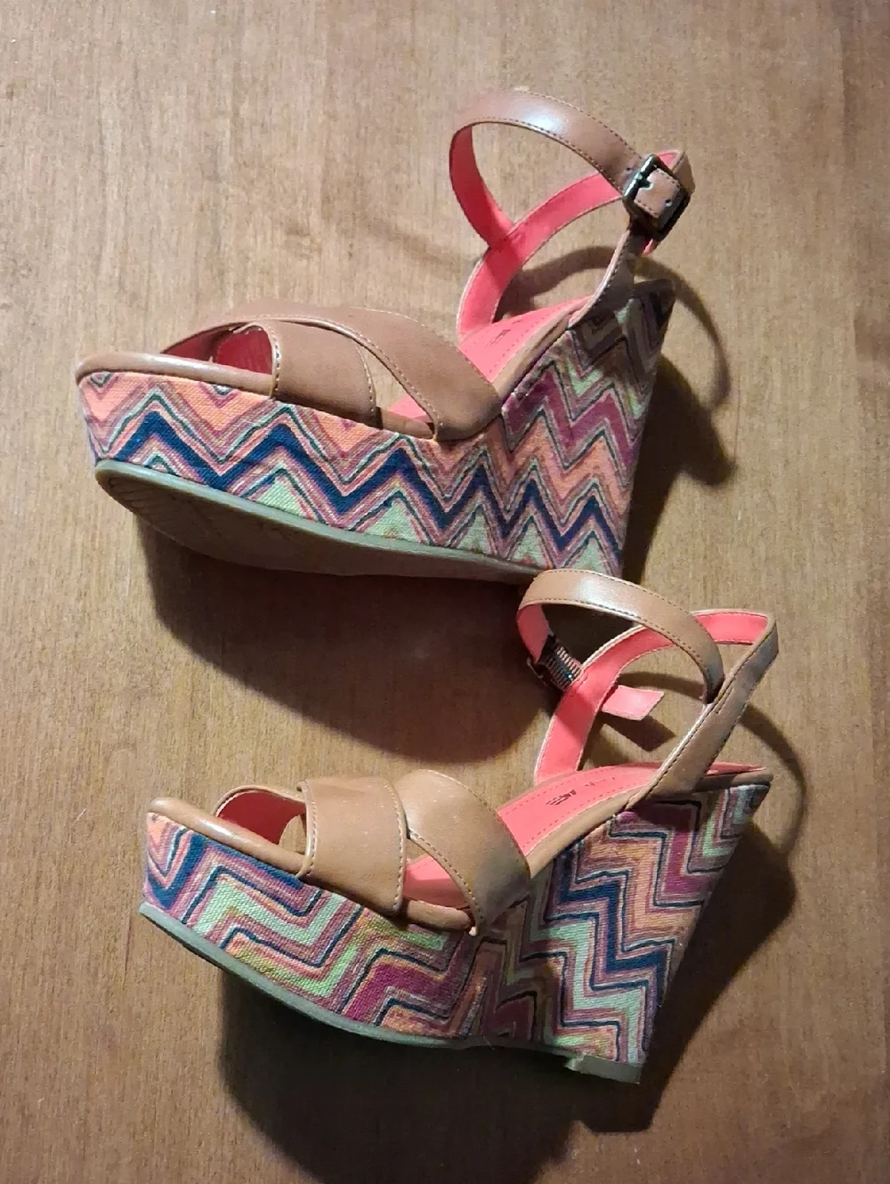 AE American Eagle Wedge Patterned Heels